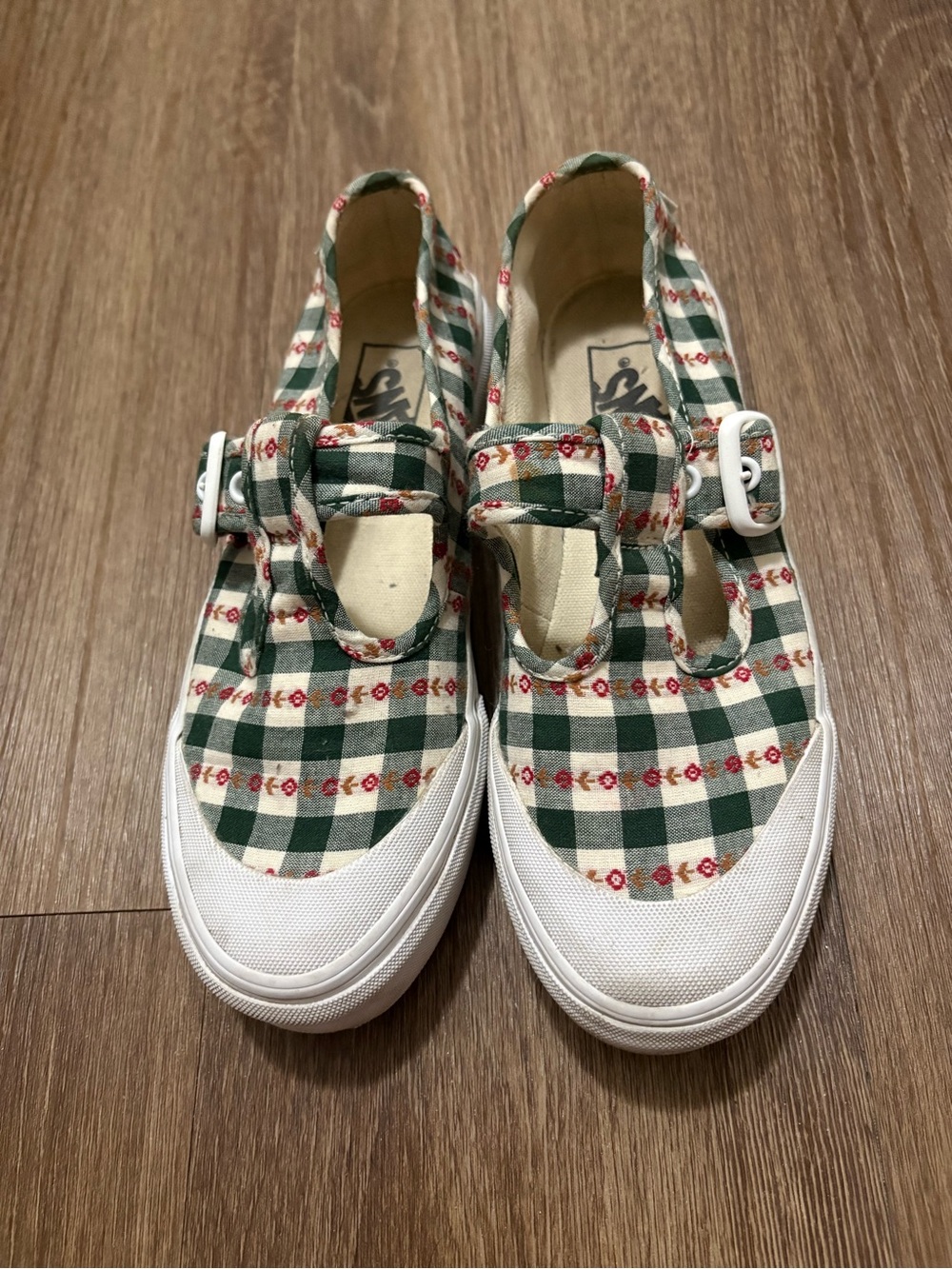Vans Women Rare Mary Jane’s